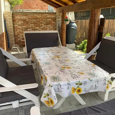 بيت ضيافة Mtk I